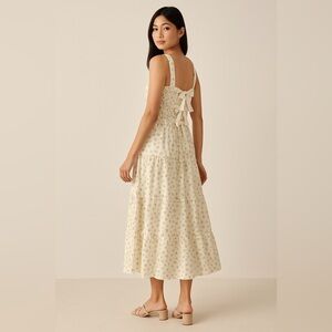 Creamon, Ivory Floral Smocked Tiered Midi Dress, Size S | 0088